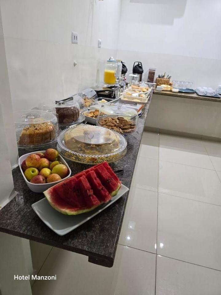 Hotel Manzoni 캄푸그란지 외부 사진